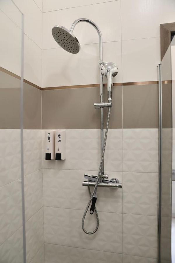Stylish City With Ac Apartamento Budapeste